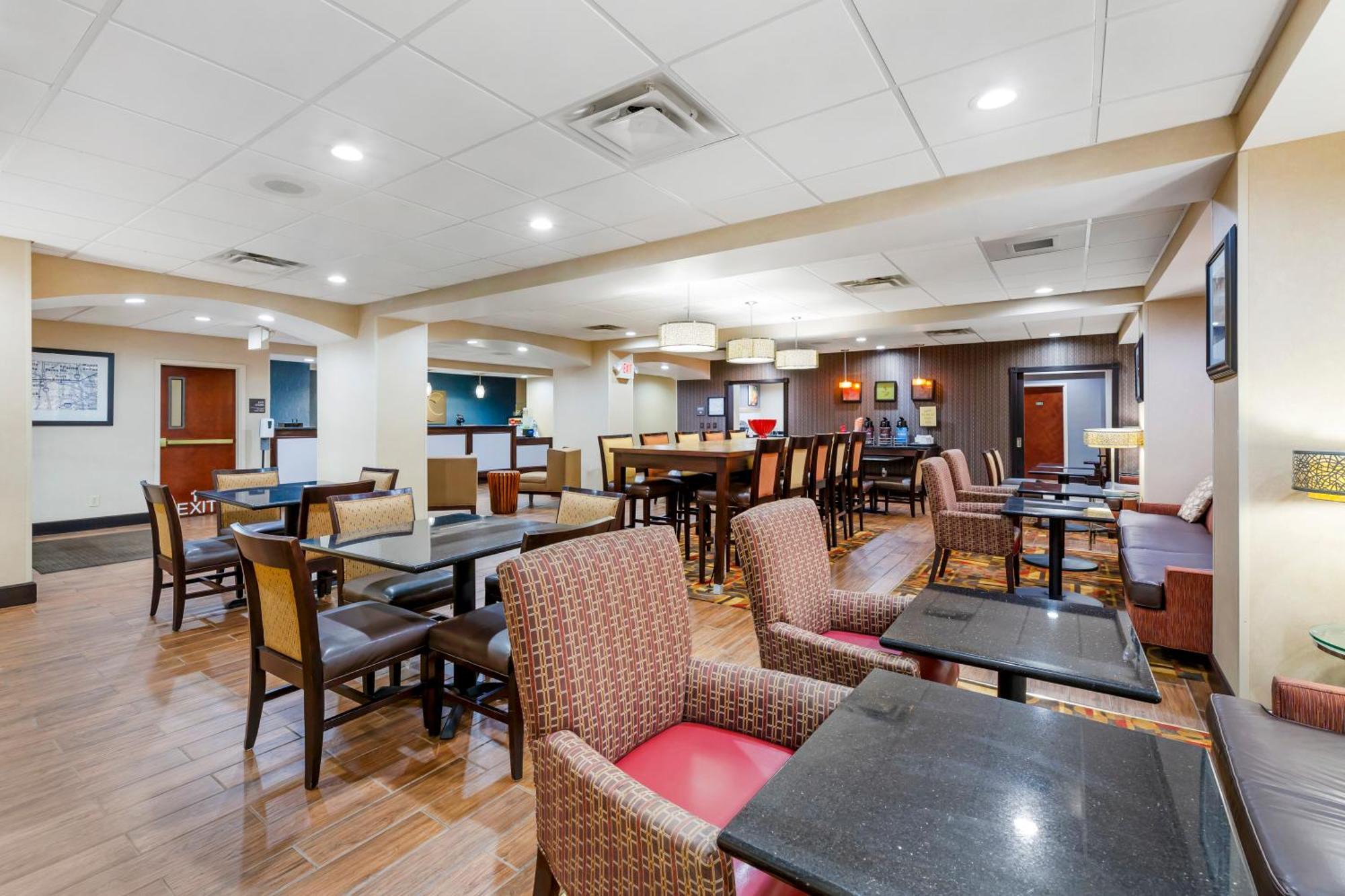 Comfort Inn, Cleveland South - Richfield Екстериор снимка