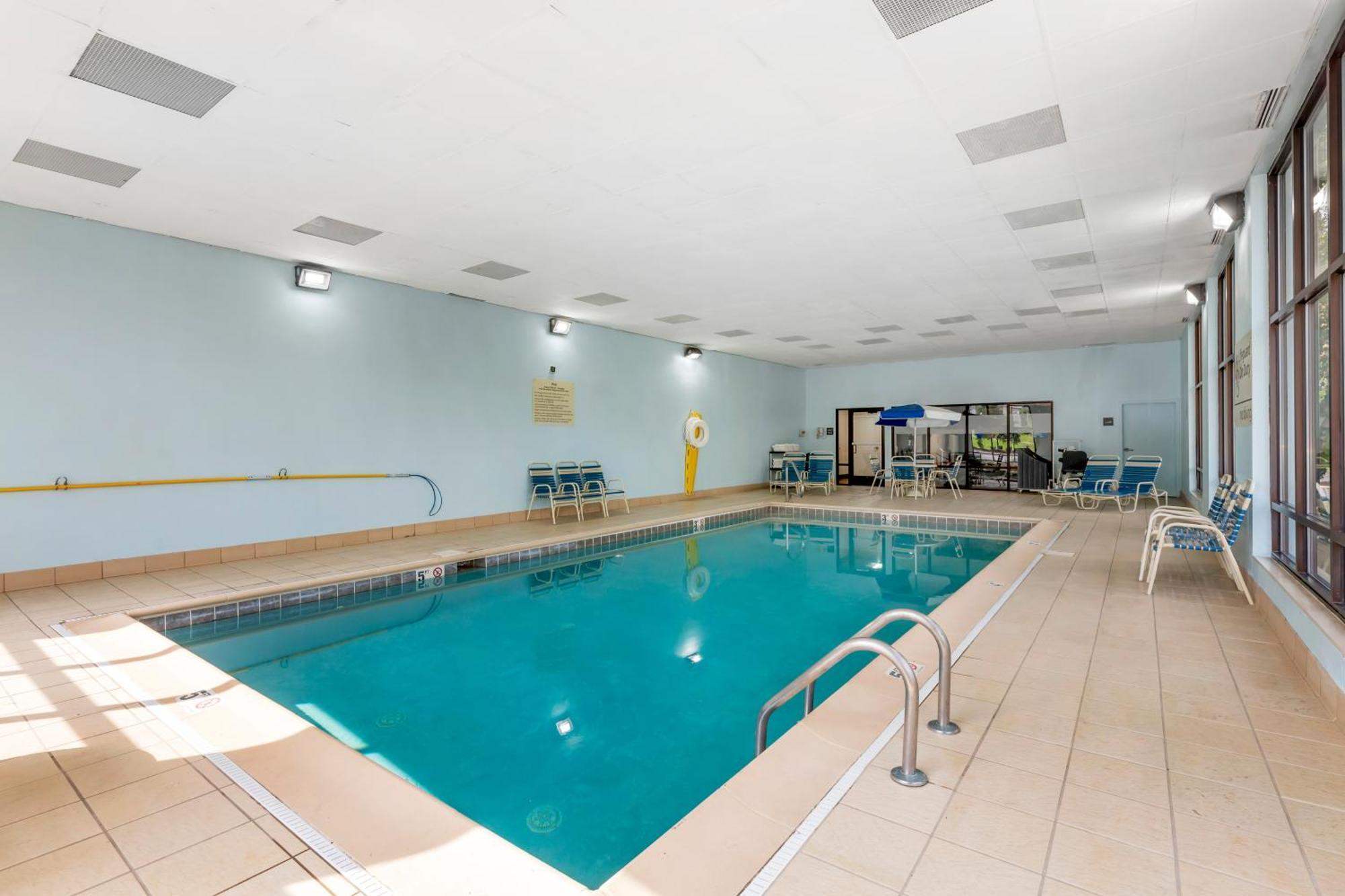 Comfort Inn, Cleveland South - Richfield Екстериор снимка