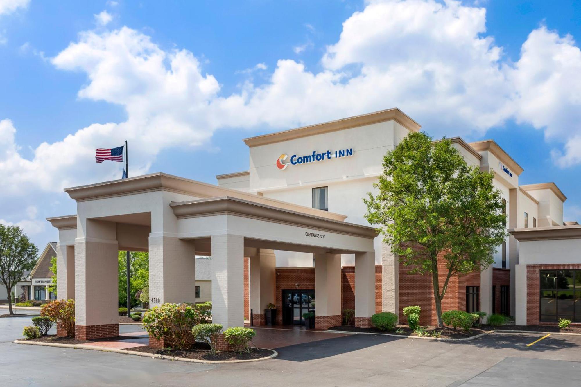 Comfort Inn, Cleveland South - Richfield Екстериор снимка